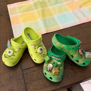 Green Kids Crocs Shoes with Gaming Charms - set of two